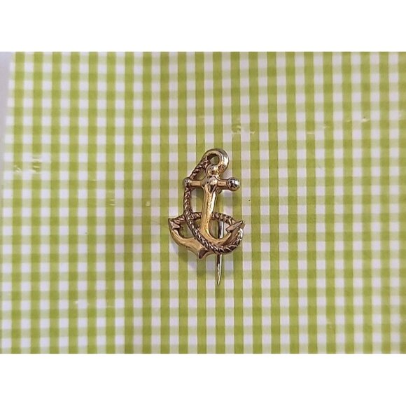 Vintage Ships Anchor Hat Lapel Pin Gold Tone Nautical Braided Rope .75" Tall - Picture 1 of 5